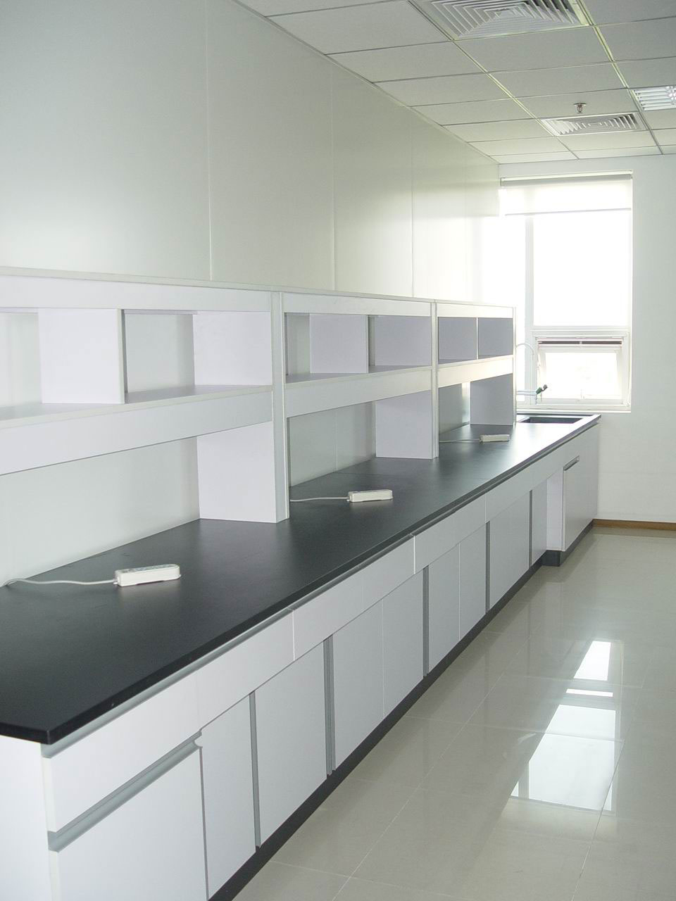 全木實驗臺、化學實驗臺、生物實驗臺、制藥實驗室、邊臺